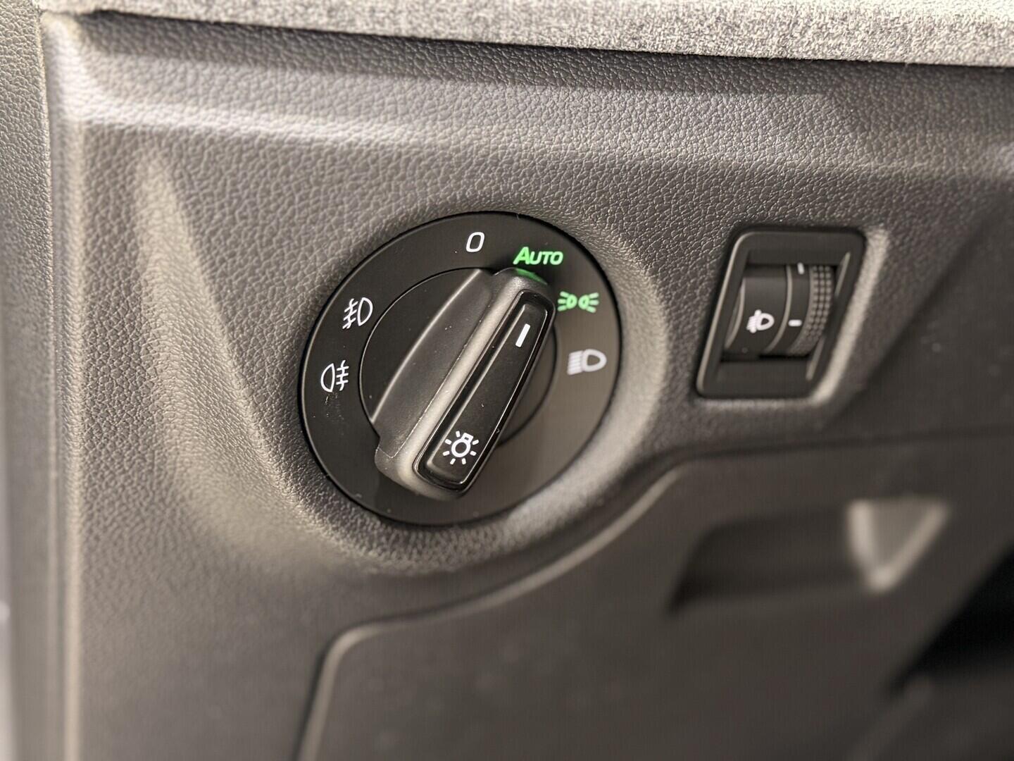 OI11002981_23.webp_Kamiq Selection 1.0 TSI 85 kW