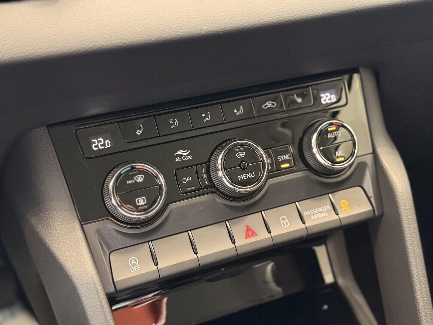 OI11002983_20.webp_Karoq Selection 1.5 TSI 110 kW