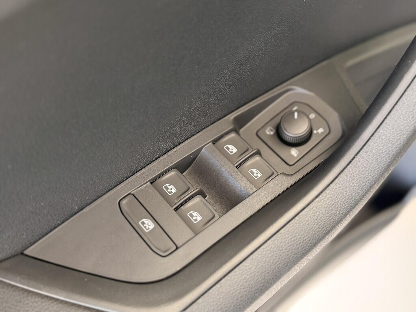 OI11002984_29.webp_Karoq Selection 1.5 TSI 110 kW DSG