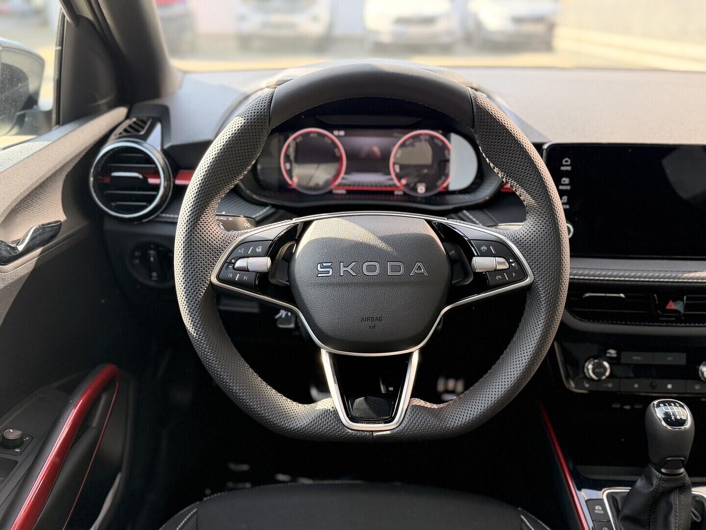 OI11003000_17.webp_Fabia Monte Carlo  1,0 TSI 85 kW