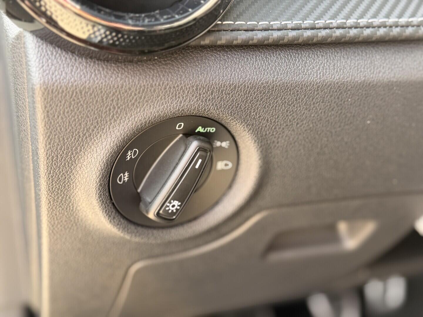 OI11003000_24.webp_Fabia Monte Carlo  1,0 TSI 85 kW