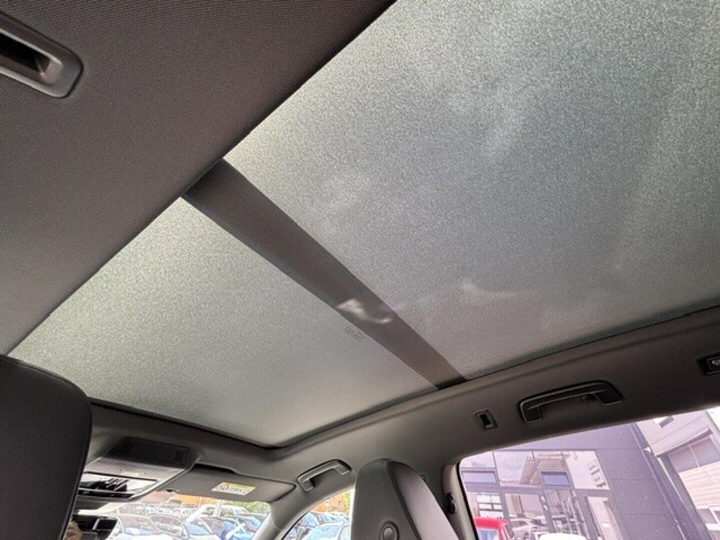 OI23O02750_20.webp_Tayron Elegance 2,0 TDI 4MOT 142 kW