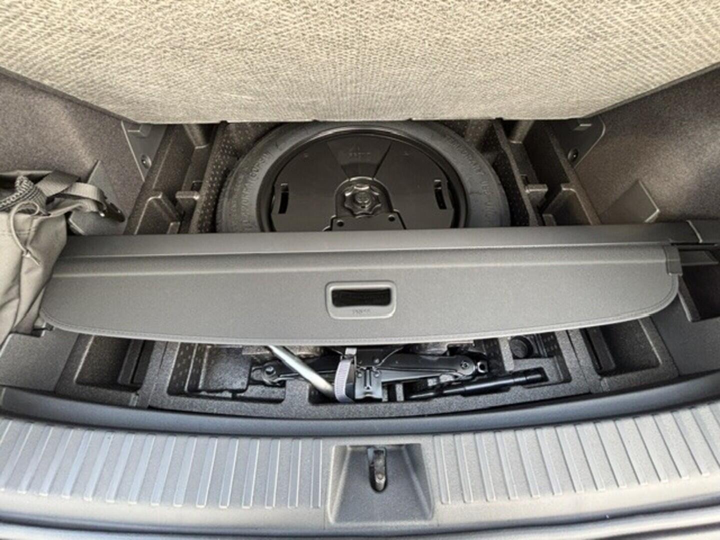 OI23O02750_23.webp_Tayron Elegance 2,0 TDI 4MOT 142 kW
