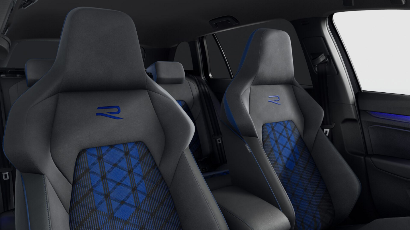 OI23O02757_15.webp_Golf Variant R 2,0 TSI 245 kW 4M 7DSG 2,0 245 kW