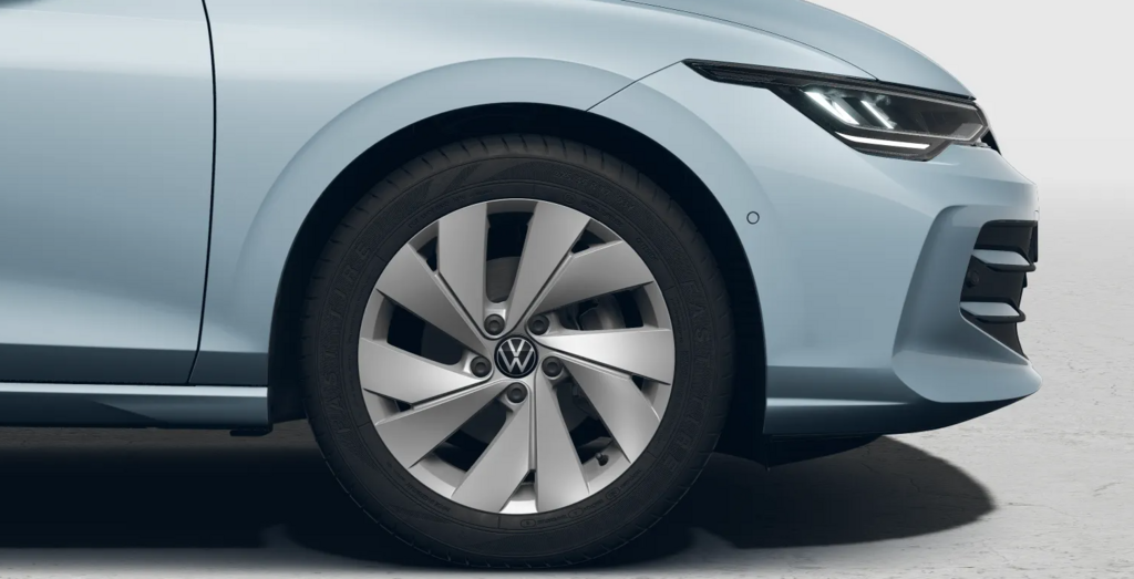 OI23O02785_13.webp_Golf People 1,5 TSI 110 kW