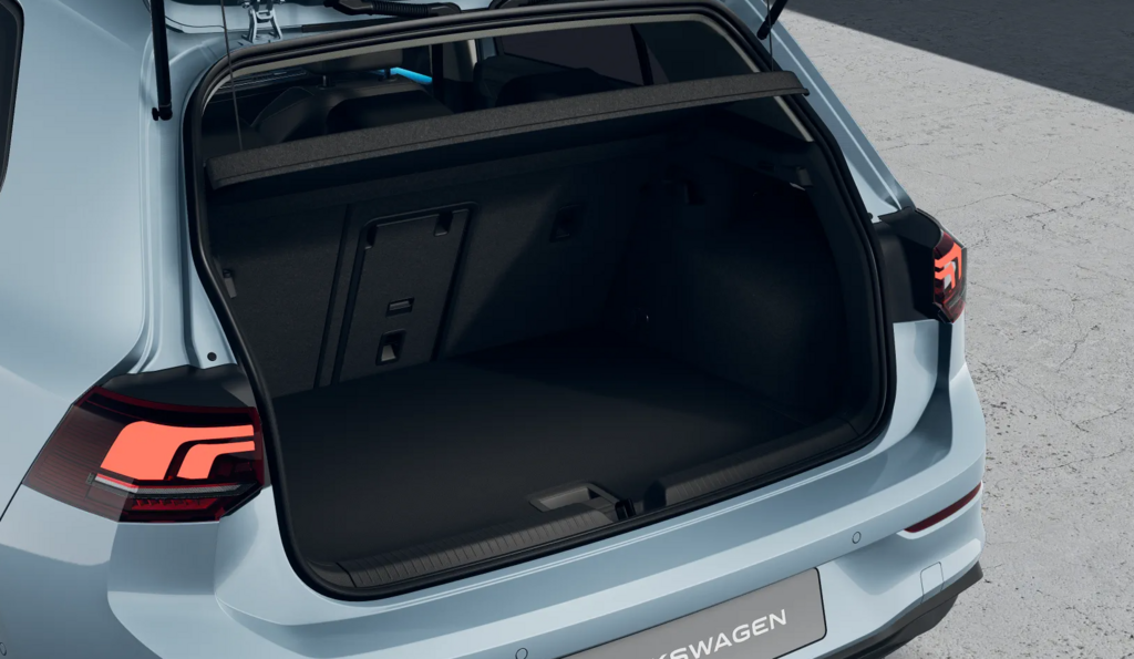 OI23O02785_17.webp_Golf People 1,5 TSI 110 kW