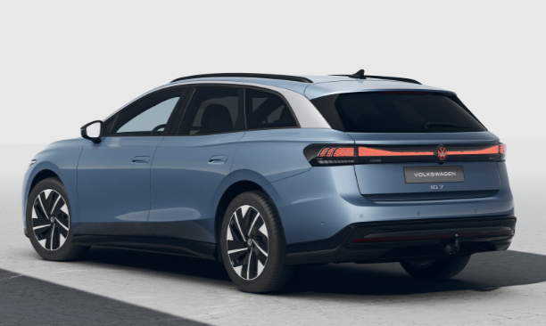 OI23O02788_13.webp_ID.7 Tourer Pro S People 210  kW 86 kW