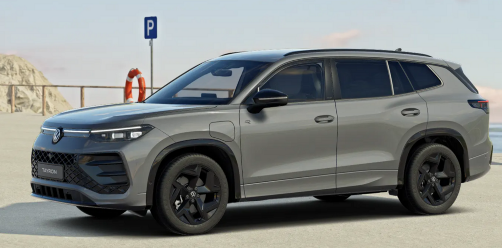 OI23O02797_10.webp_Tayron R-Line 1,5 TSI 200 kW eHybrid 130 kW 6 DSG