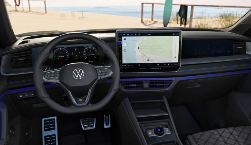 OI23O02797_16.webp_Tayron R-Line 1,5 TSI 200 kW eHybrid 130 kW 6 DSG