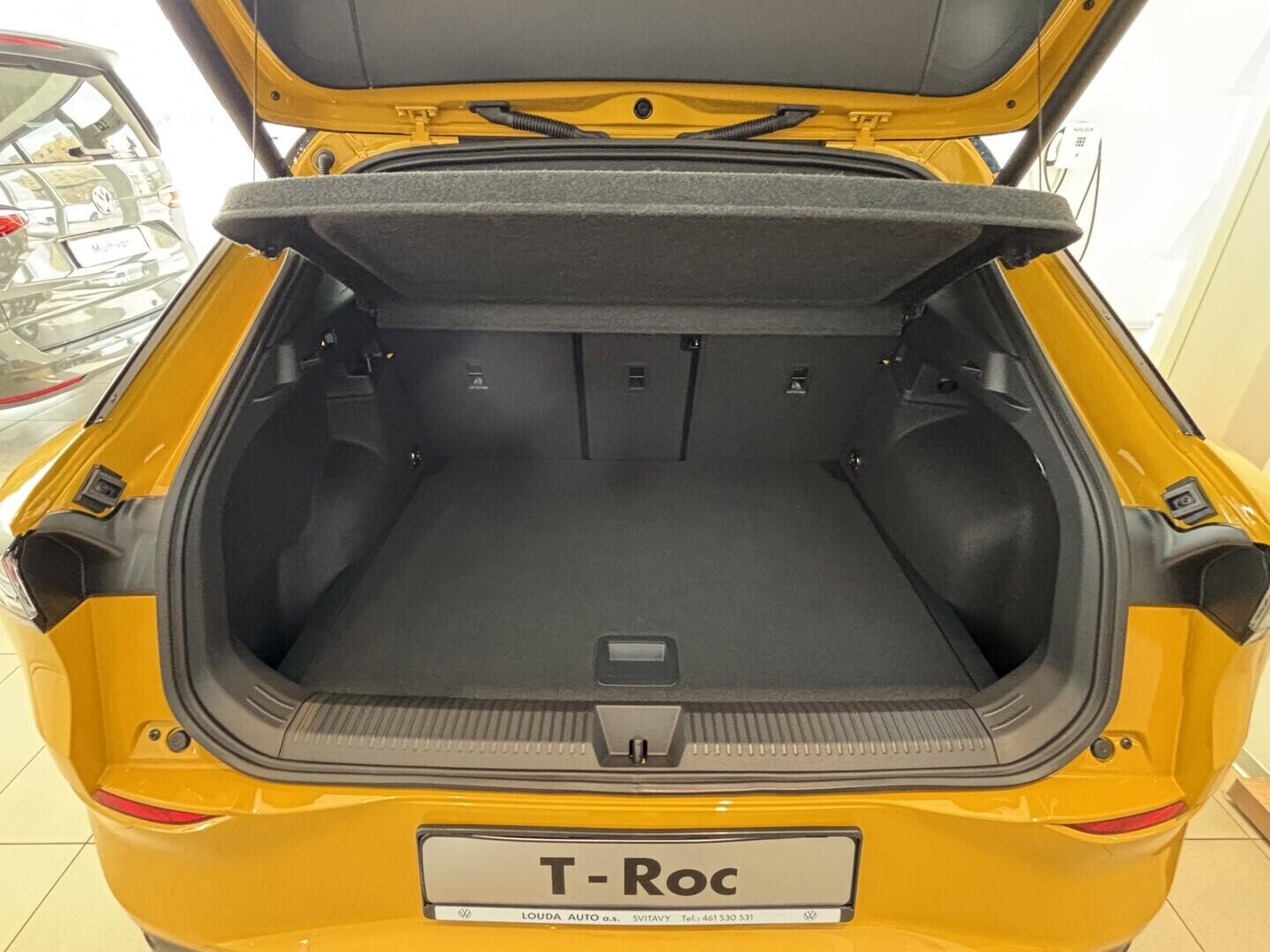 OI23O02803_19.webp_T-Roc R-Line 1,5 eTSI 7DSG 110 kW