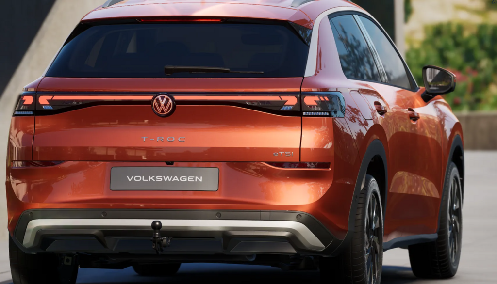 OI23O02804_14.webp_T-Roc Style 1,5 eTSI 110 kW 7 DSG