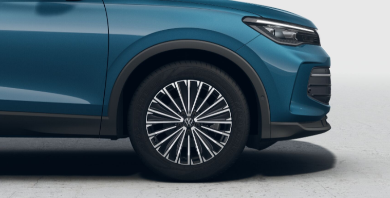 OI23O02812_14.webp_Tiguan People 1,5 eTSI mHEV 110 kW 7 DSG