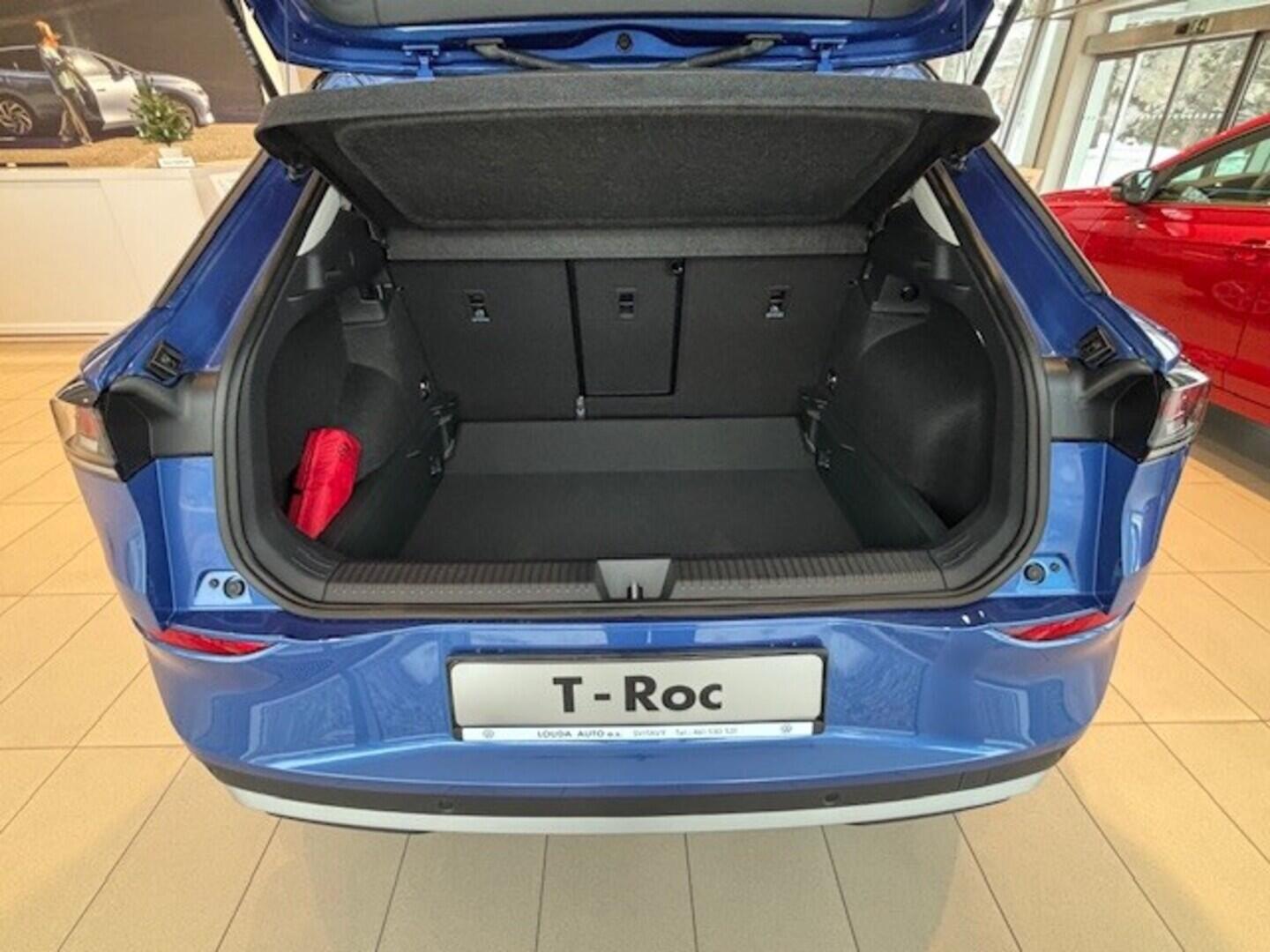 OI23O02817_18.webp_T-Roc Life 1,5 eTSI 110 kW 7DSG