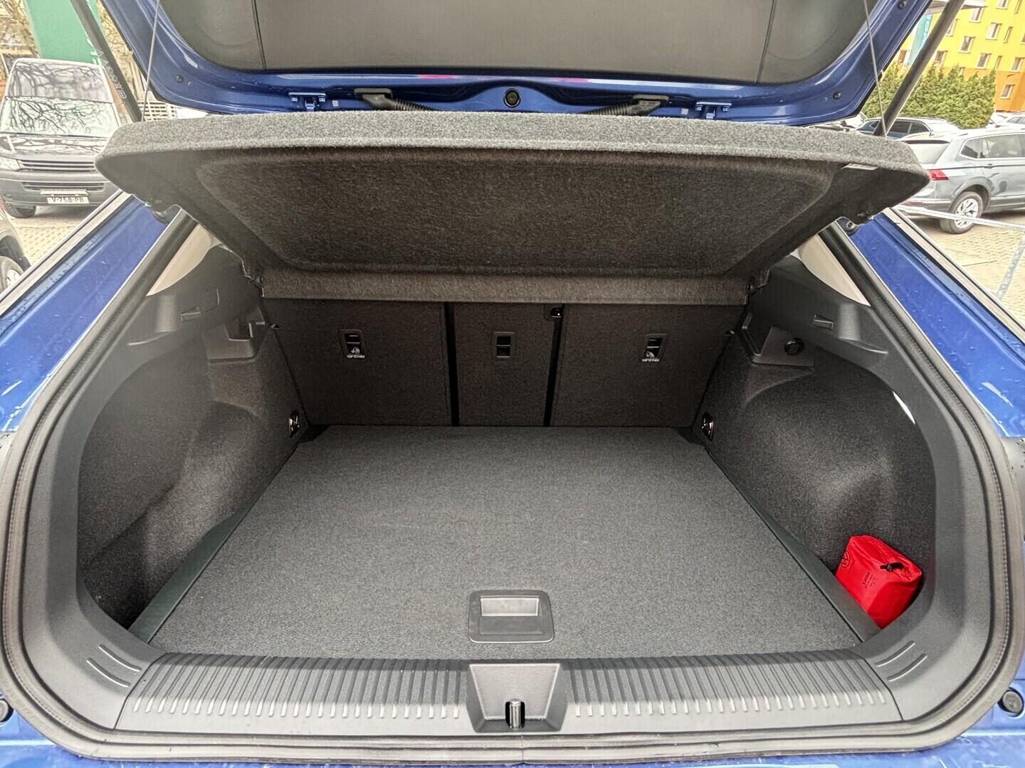 OI23O02817_19.webp_T-Roc Life 1,5 eTSI 110 kW 7DSG