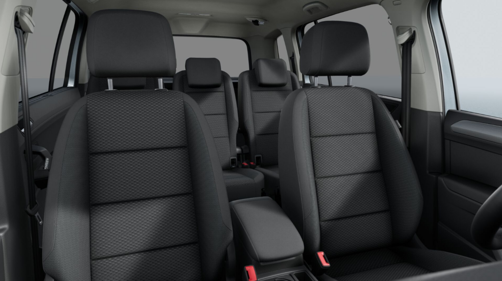 OI23O02827_11.webp_Touran Friends 1,5 TSI 110 kW 7 DSG