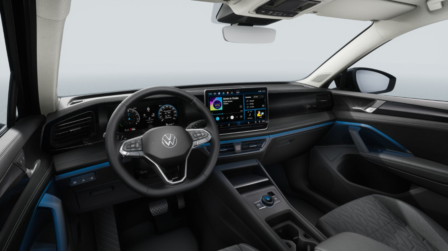 OI23O02858_13.webp_Tiguan People 1,5 TSI 150 kW eHybrid 150 kW