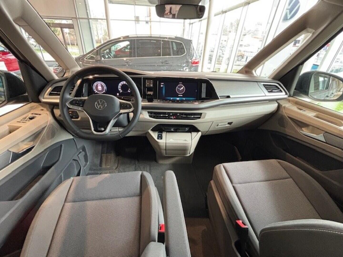 OI23U01035_18.webp_Multivan Long Life 2,0 TDI 110 kW DSG