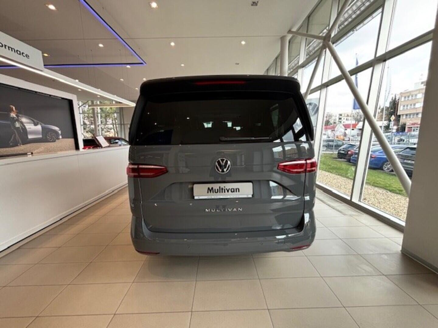 OI23U01035_22.webp_Multivan Long Life 2,0 TDI 110 kW DSG