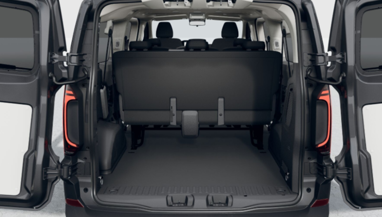 OI23U01072_15.webp_Entry Transporter Kombi 2,0 TDI 8AUT DR 110 kW