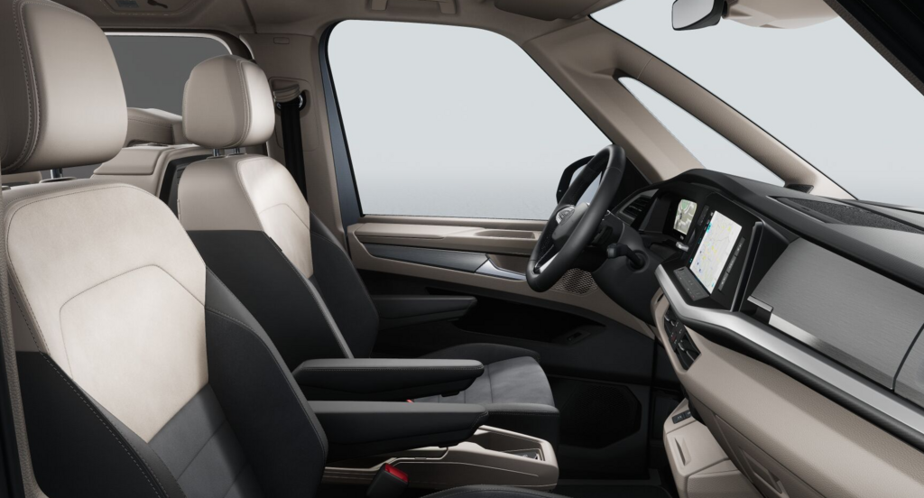 OI23U01092_16.webp_Akční Multivan Long Style 1,5TSI PHEV 4M 130 kW  6 DSG Plug-in hybrid