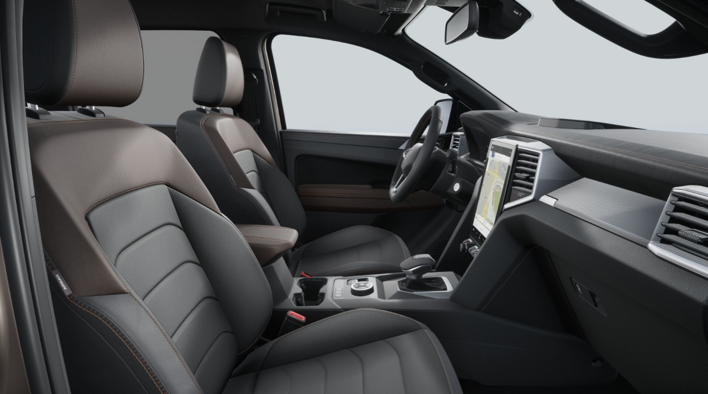 OI23U01118_13.webp_Amarok DC PanAmericana  3,0 177 kW