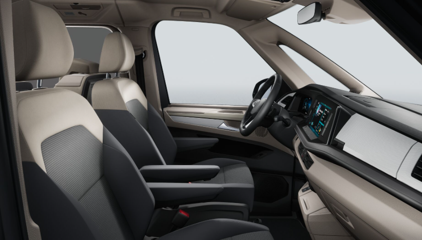 OI23U01128_11.webp_Akční Multivan 2,0 110 kW