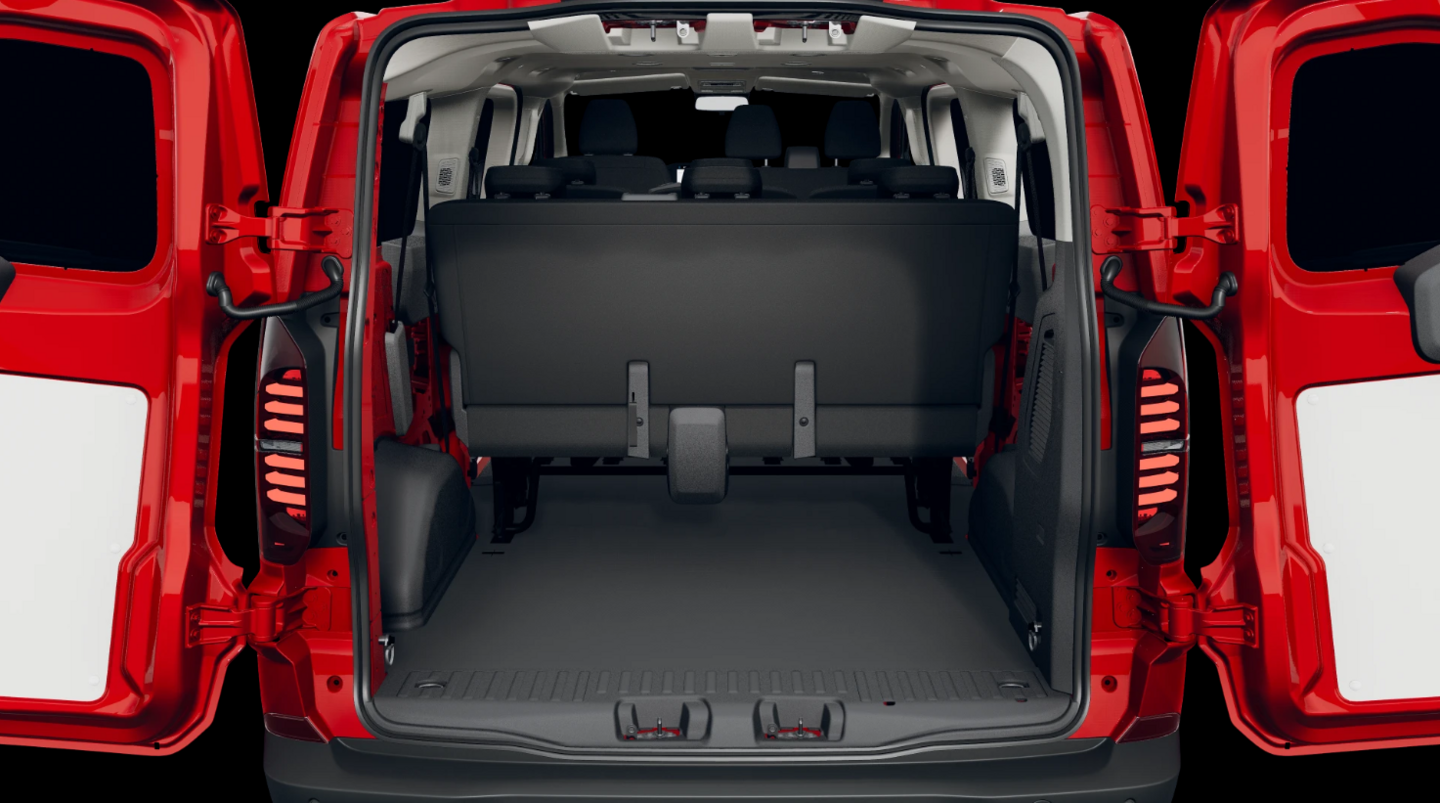 OI23U01138_16.webp_Transporter Kombi DR TDI 2,0 125 kW