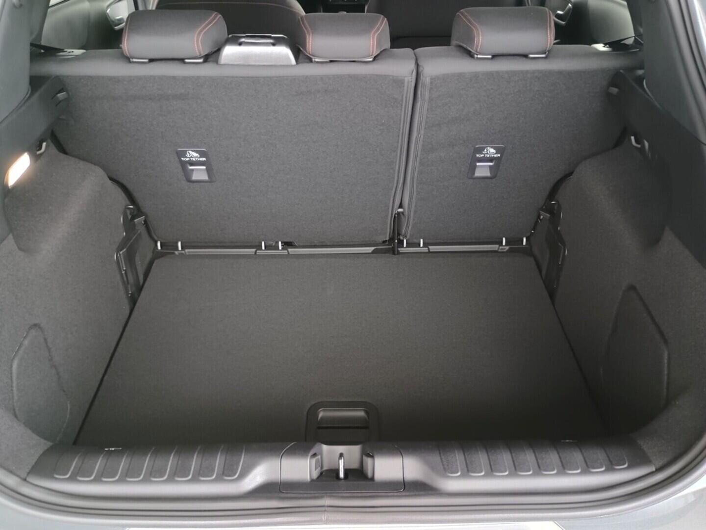 OJ51000002_26.webp_Puma ST-Line 1,0 EcoBoost Hybrid (mHEV) 92 kW