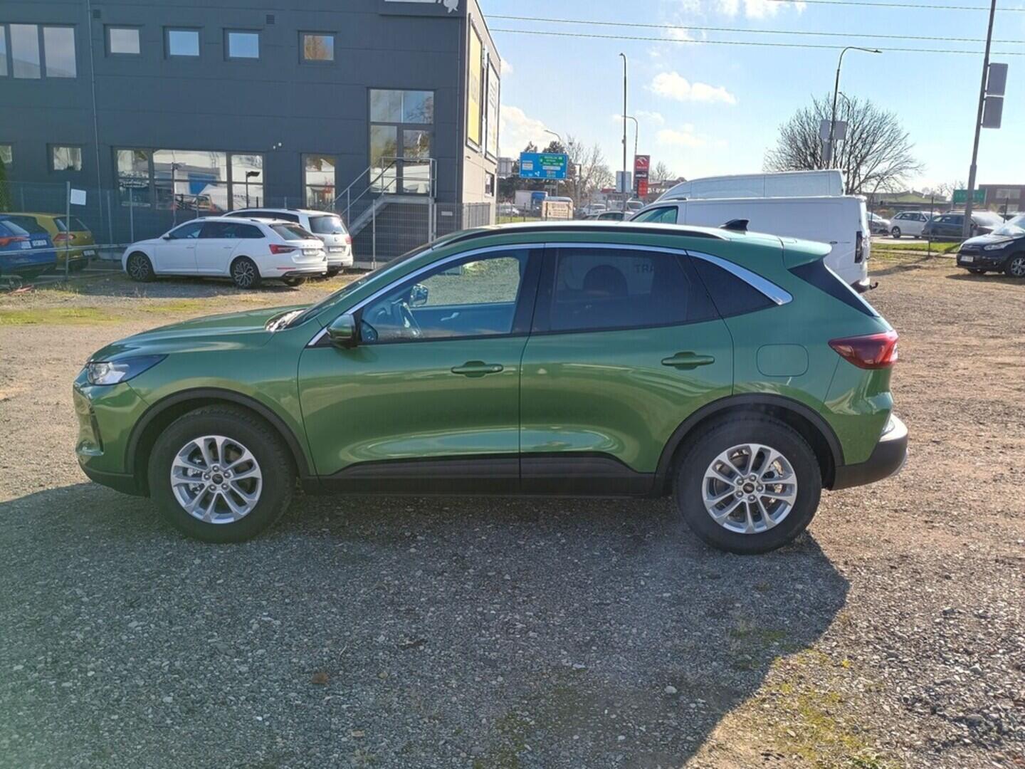 OJ51000007_15.webp_Kuga TITANIUM 1,5 EcoBoost 137 kW