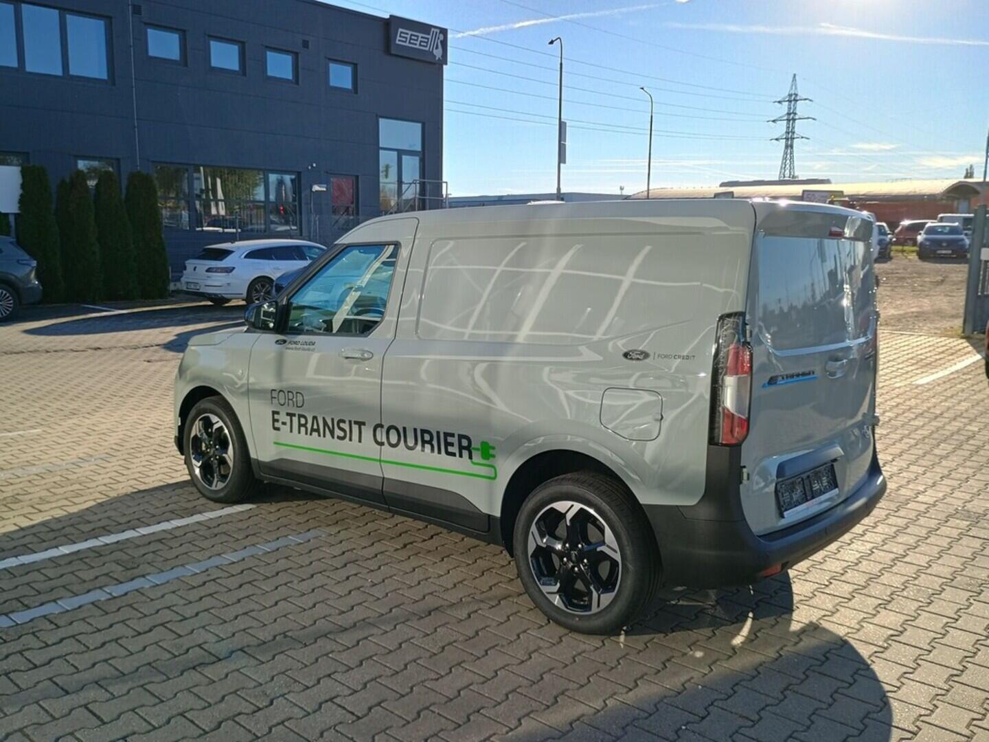 OJ51000011_14.webp_Transit Courier V769 Van 43 kWh,0 Elektromotor 100 kW