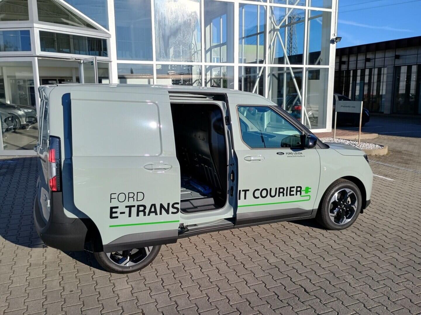 OJ51000011_19.webp_Transit Courier V769 Van 43 kWh,0 Elektromotor 100 kW