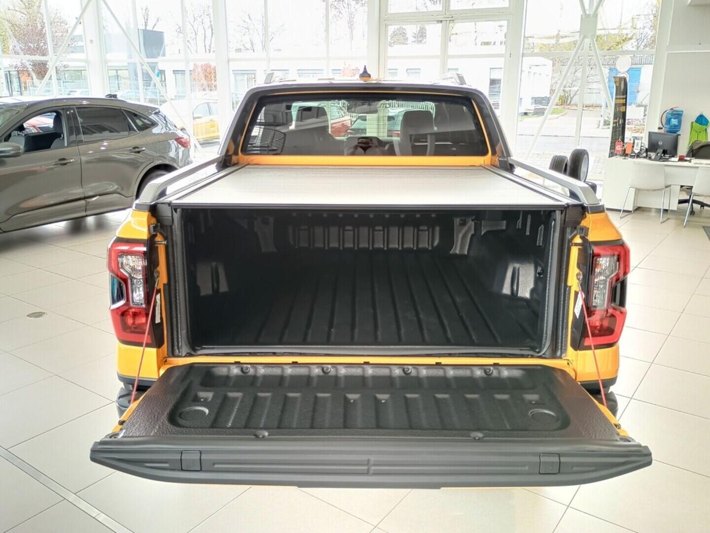 OJ51000014_21.webp_Ranger Double Cab 2,0 EcoBlue Bi-Turbo 151 kW