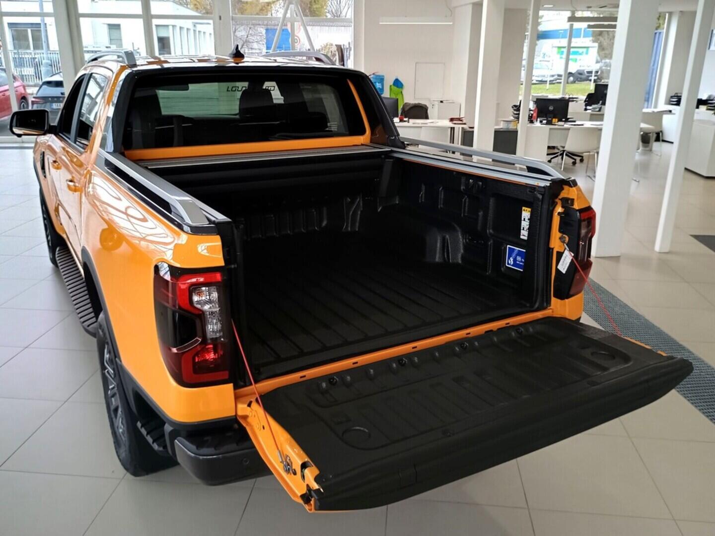 OJ51000014_23.webp_Ranger Double Cab 2,0 EcoBlue Bi-Turbo 151 kW