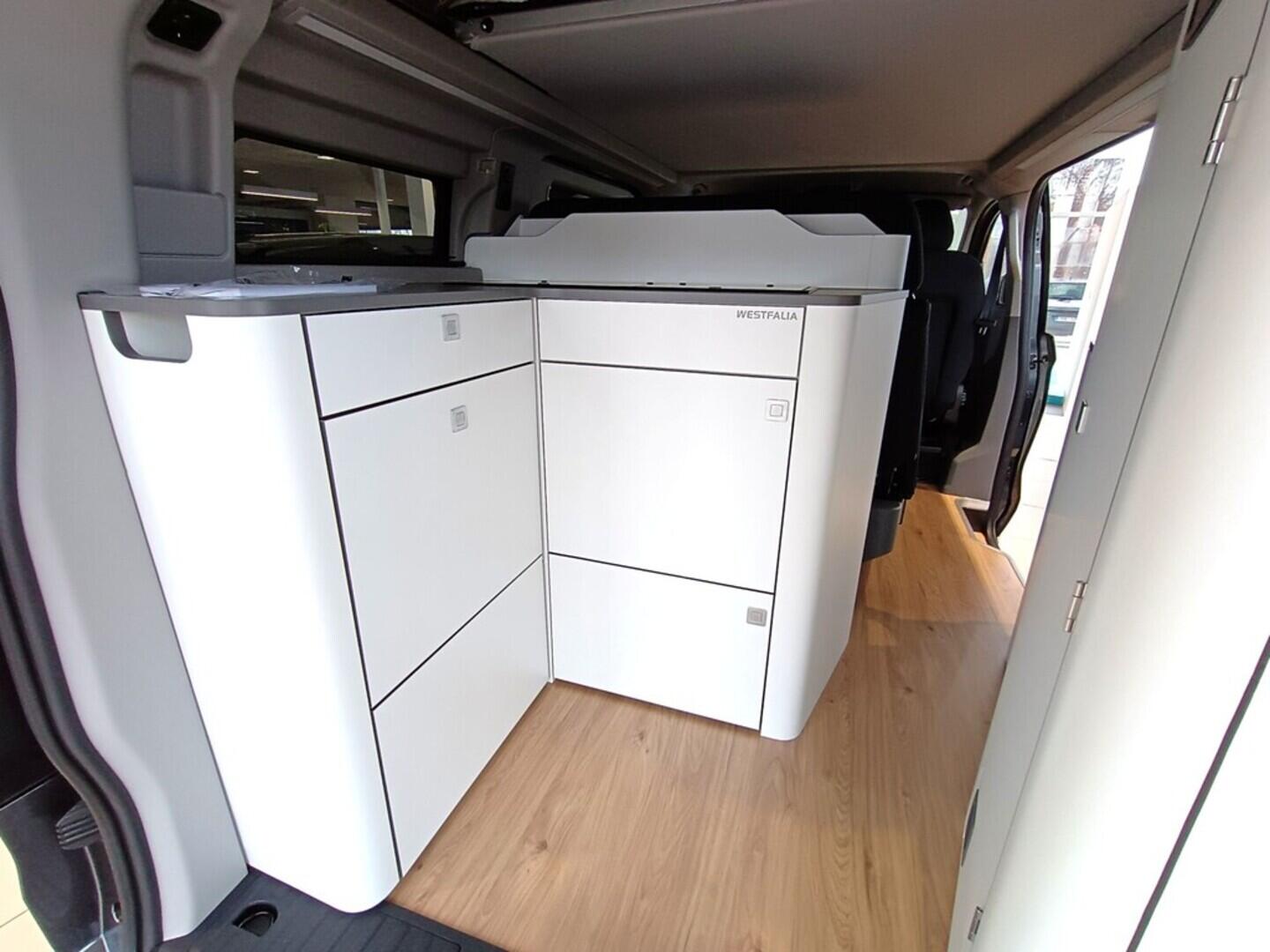 OJ51000035_20.webp_Transit Custom Nugget V710 CAMPER 2,0 EcoBlue 125 kW