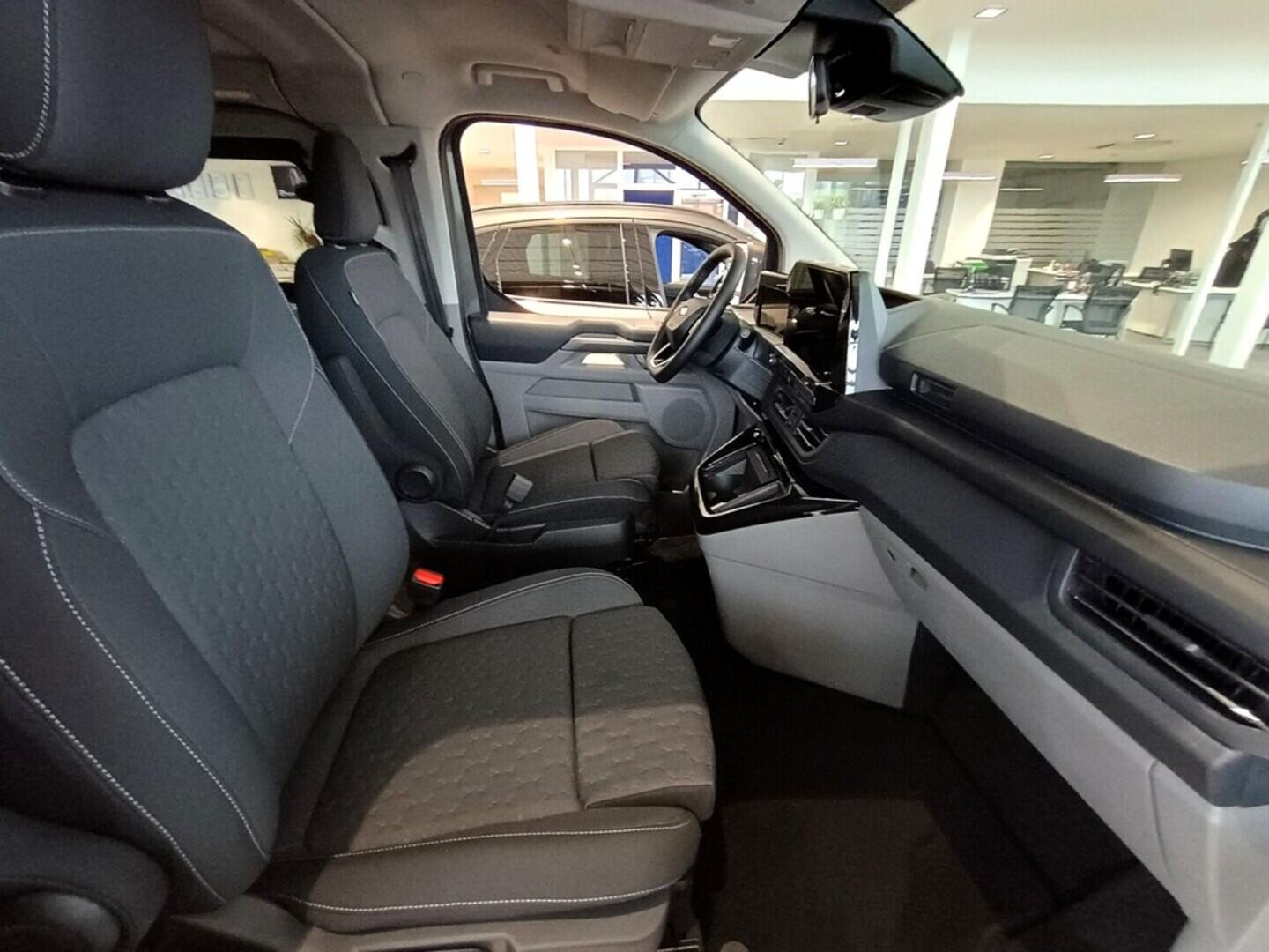 OJ51000035_23.webp_Transit Custom Nugget V710 CAMPER 2,0 EcoBlue 125 kW