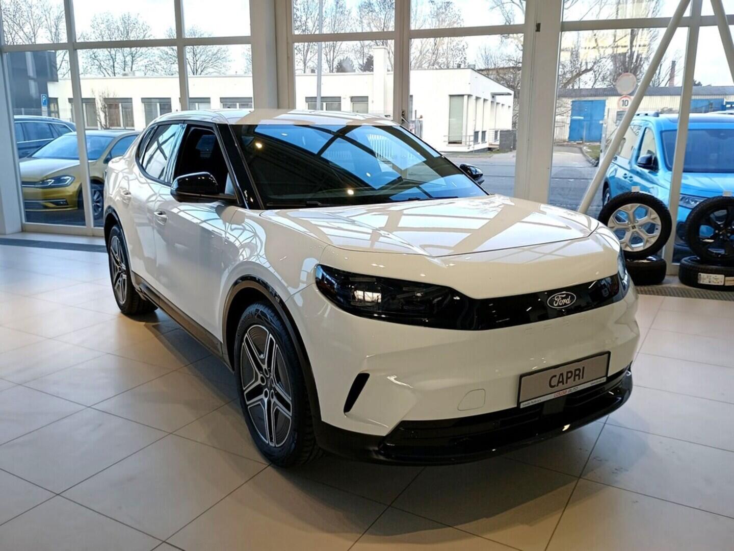 OJ51000056_10.webp_Elektrické Capri 5D 77 kWh,0 PRODLOUŽENÝ DOJEZD 210 kW