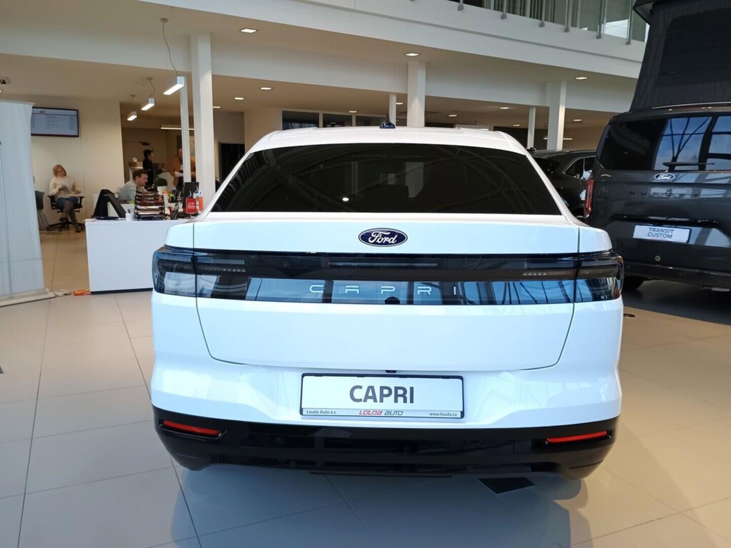 OJ51000056_15.webp_Elektrické Capri 5D 77 kWh,0 PRODLOUŽENÝ DOJEZD 210 kW