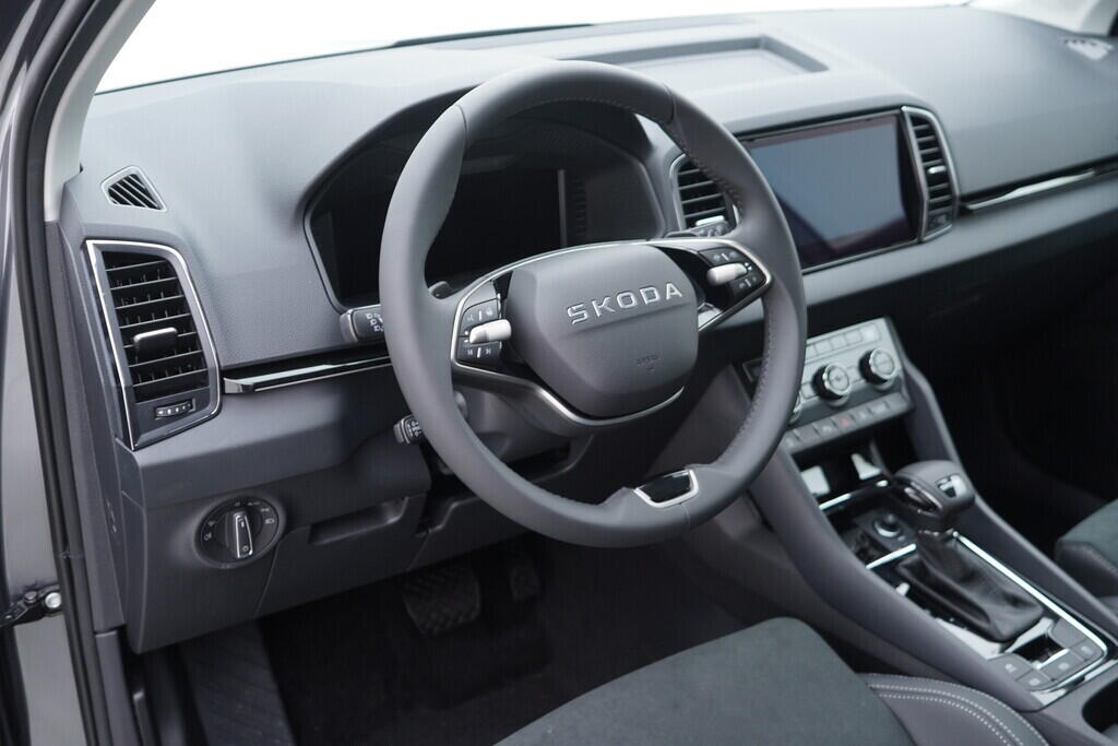 OM11001508_19.webp_Karoq Selection  1,5 TSI  110 kW