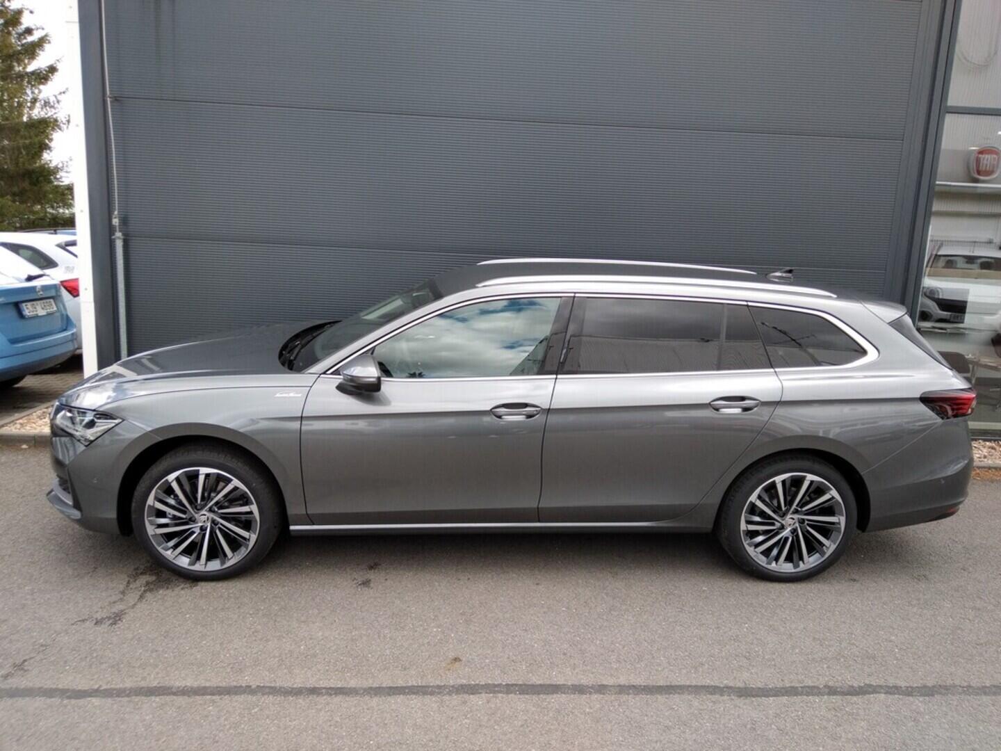 OM11001561_12.webp_Superb Combi L&K  2,0 TDI 4x4 142 kW