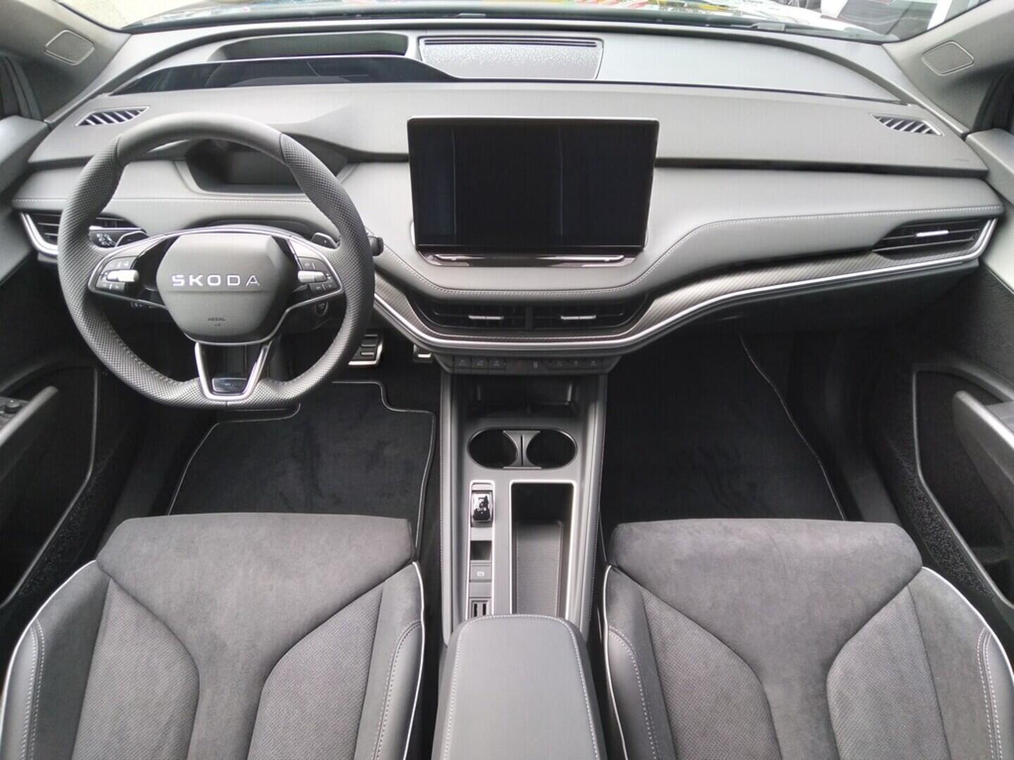 OM11001563_14.webp_Elroq Sportline 85 82 kWh 210 kW