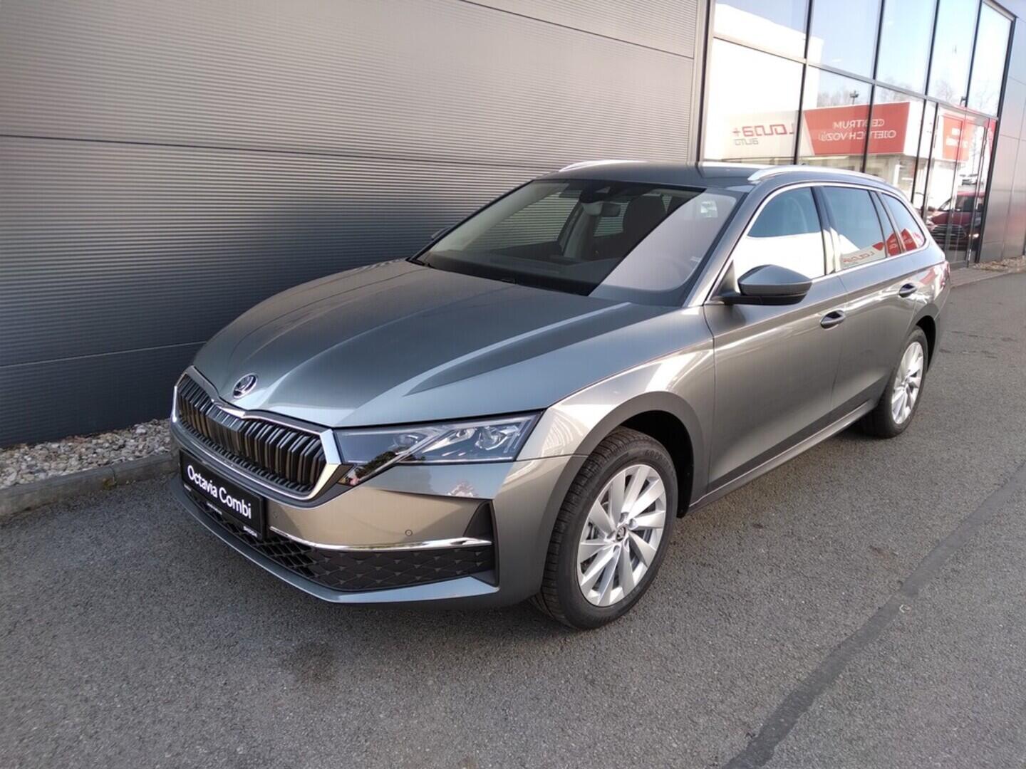 OM11001569_10.webp_Octavia Combi Top Selection 2,0 TDI 110 kW