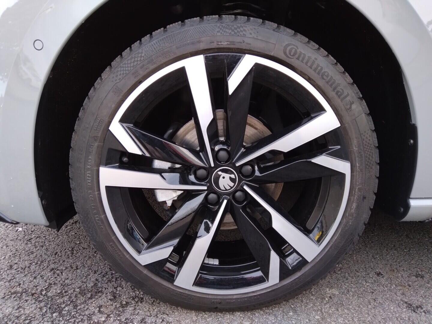 OM11001589_18.webp_Scala Monte Carlo 1,5 TSI 110 kW