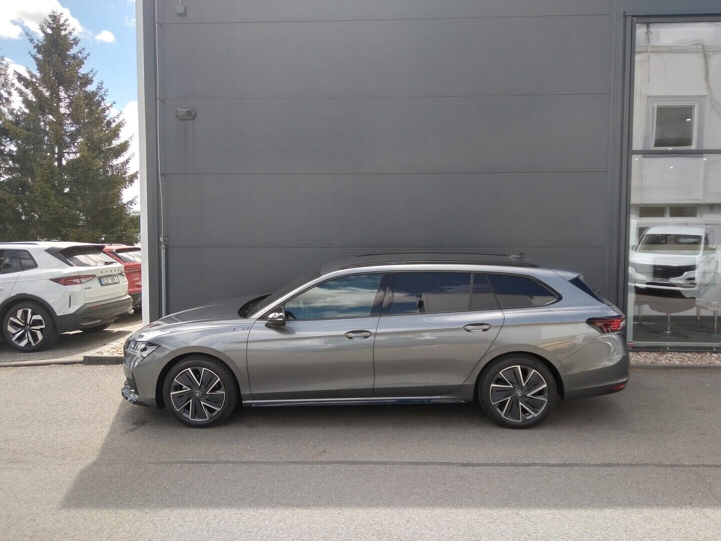 OM11001824_11.webp_Superb Combi Sportline 2,0 TDI 110 kW