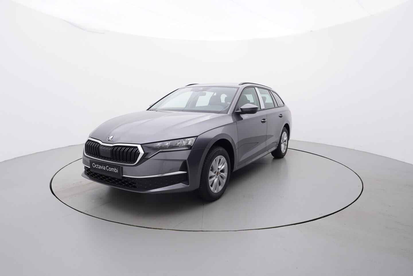 OM11001859_10.webp_Octavia Combi Selection 2,0 TDI 85 kW