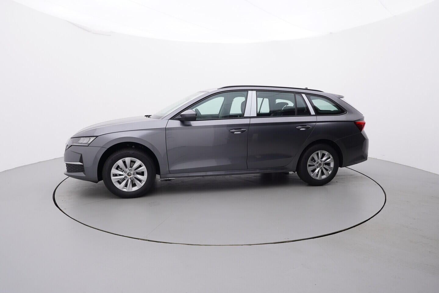 OM11001859_11.webp_Octavia Combi Selection 2,0 TDI 85 kW