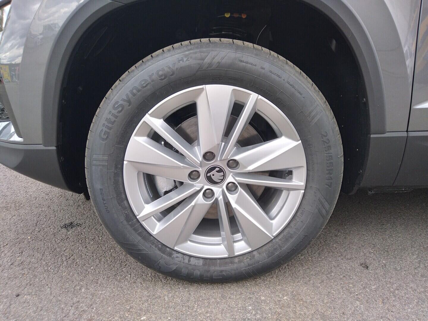 OM11001872_18.webp_Karoq Top Selection  2,0 TDI 4x4 110 kW