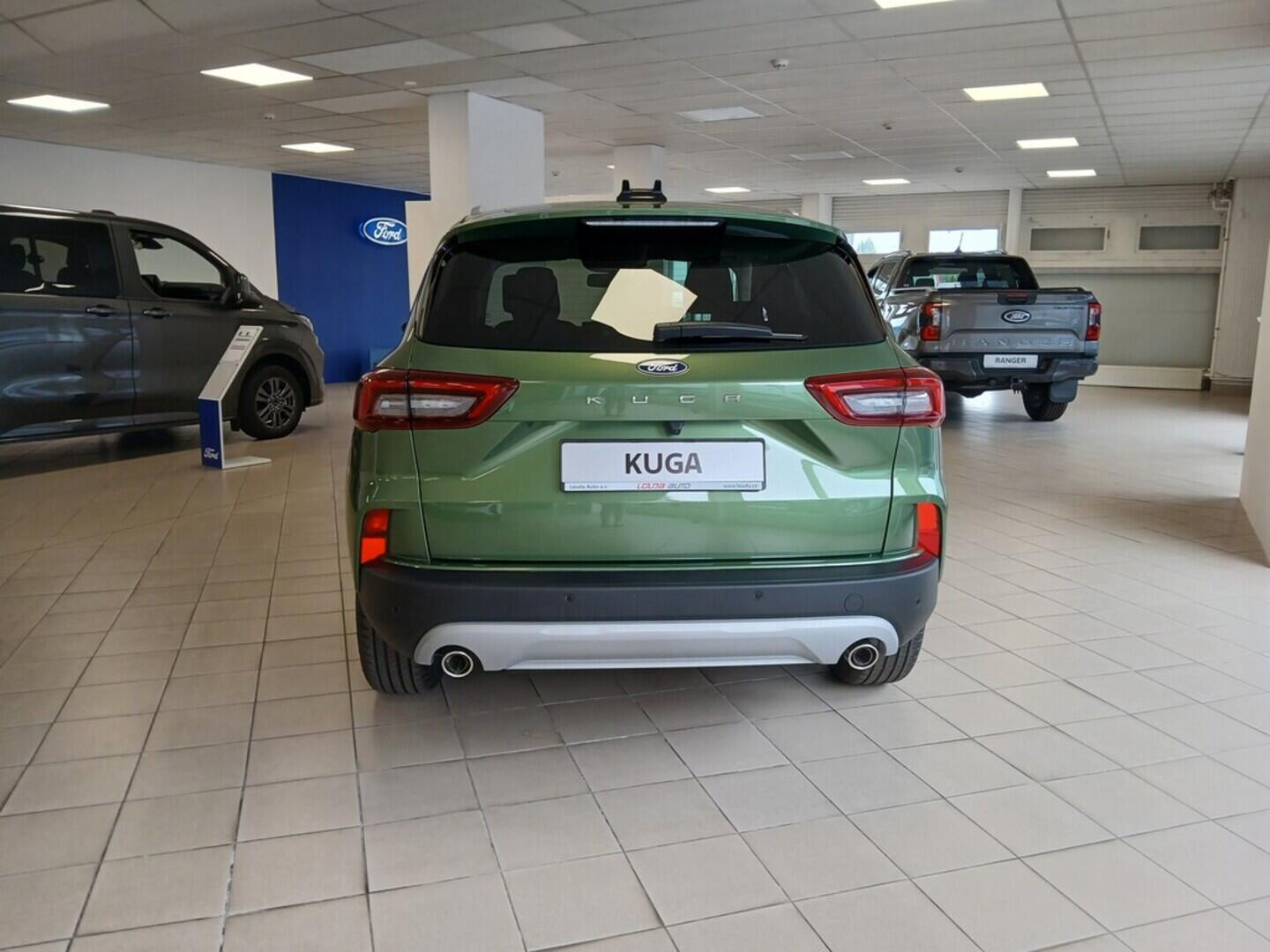 OM51000017_13.webp_Ford Kuga Titanium, 1.5 EcoBoost (110 kW/150 k), 6st. manuální, přední pohon