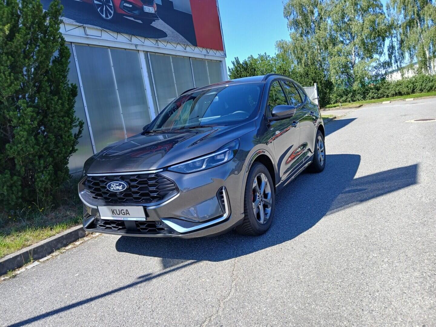 OM51000024_10.webp_Kuga ST-LINE X 2,5 Duratec Hybrid (HEV) 132 kW  OL za 4849,- bez DPH