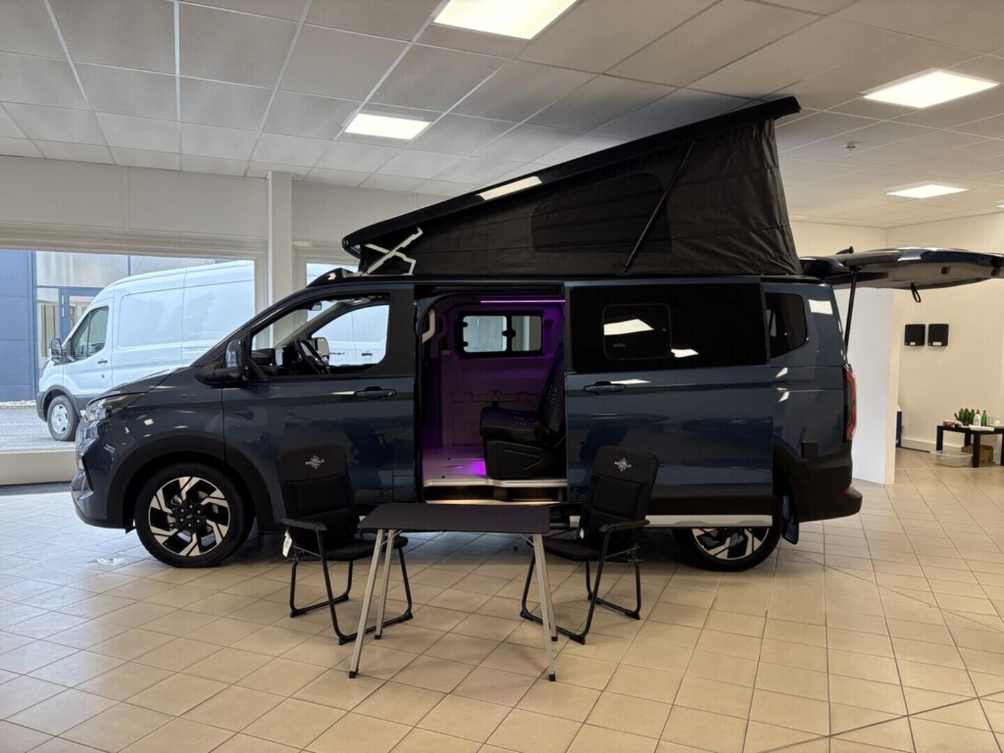 OM51000051_18.webp_Transit Custom Nugget V710 CAMPER 2,0 EcoBlue 125 kW  