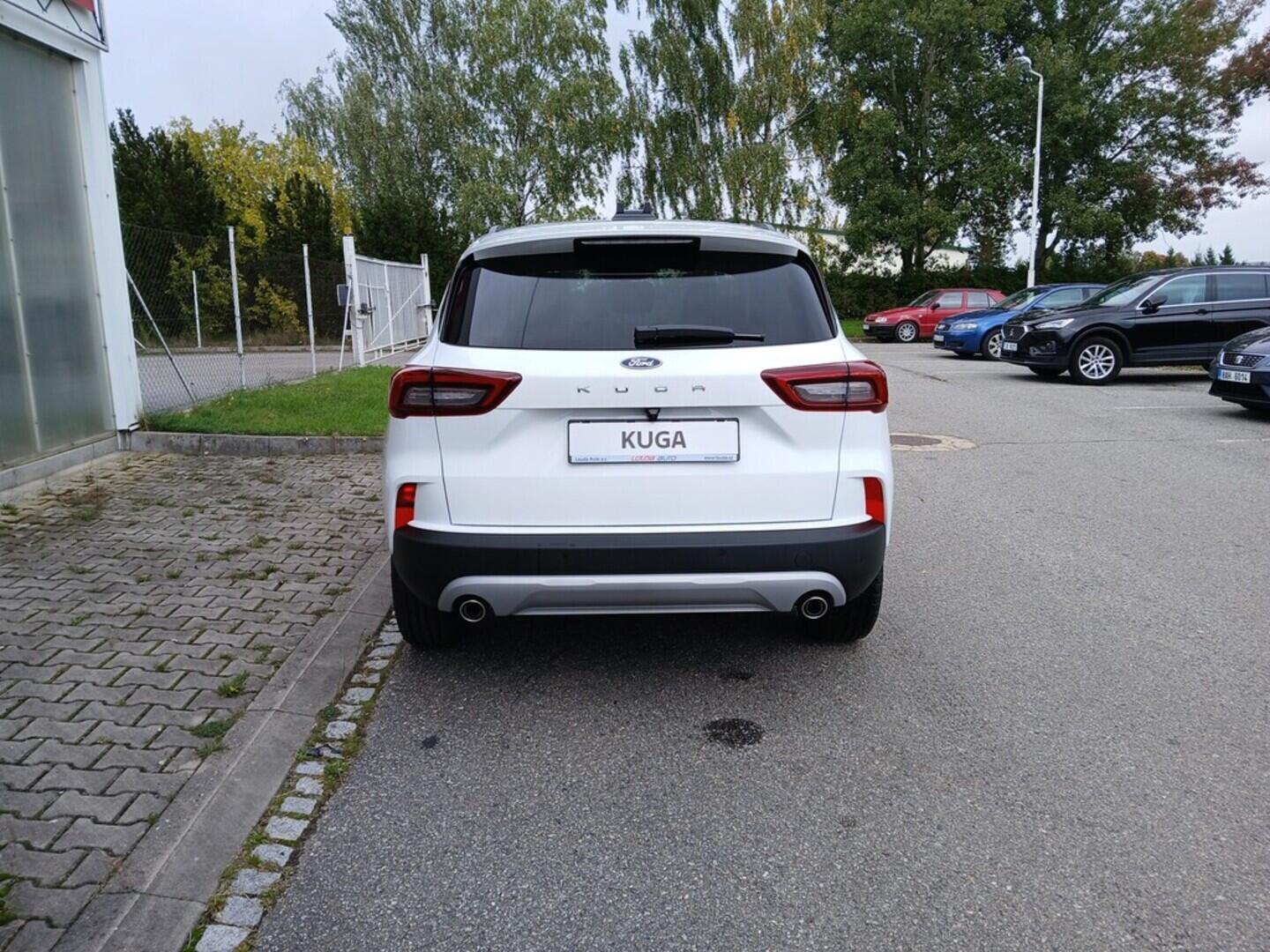 OM51000055_16.webp_Kuga TITANIUM 1,5 EcoBoost 137 kW